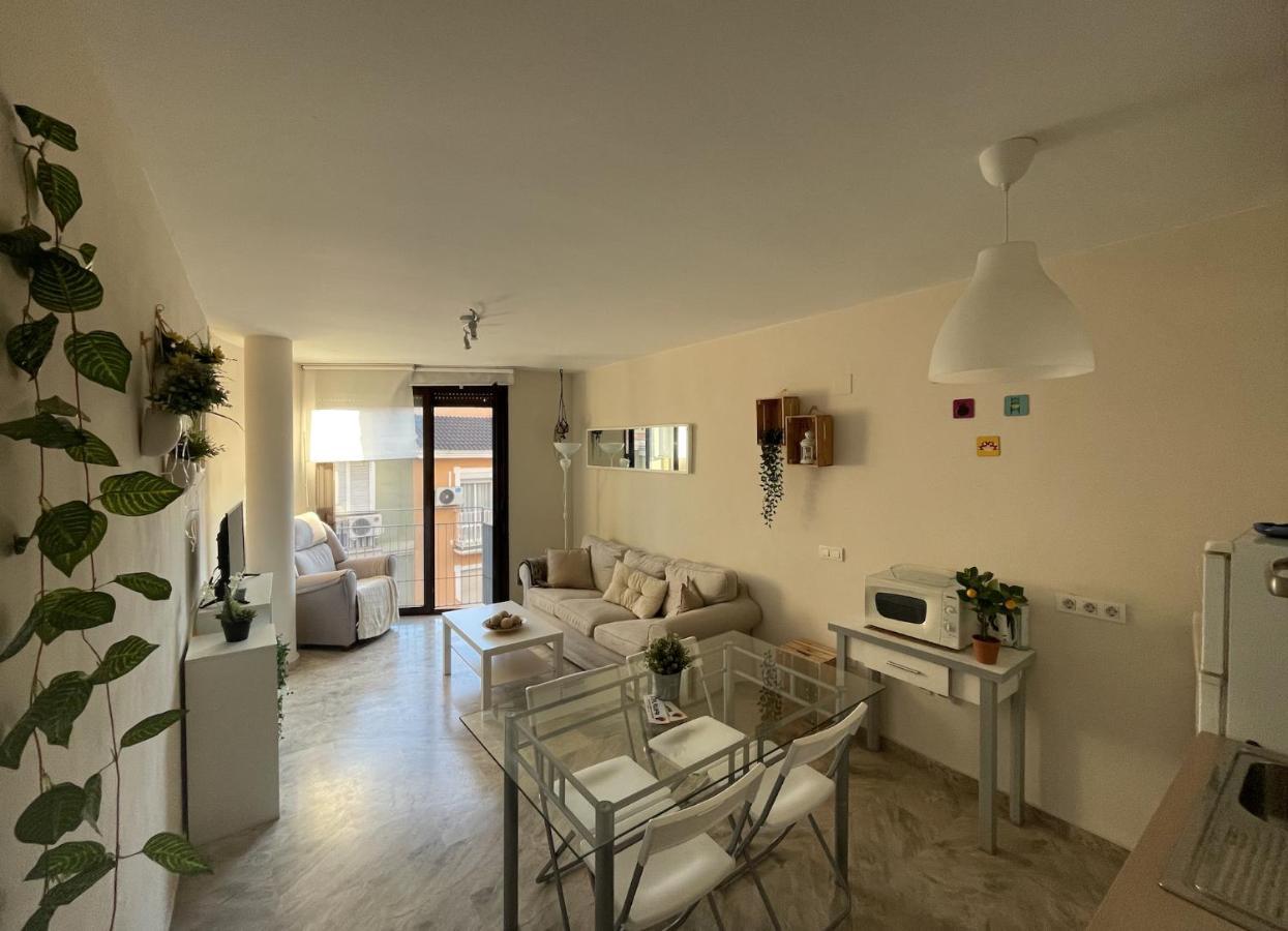 Luminoso y coqueto apartamento en Málaga Esterno foto